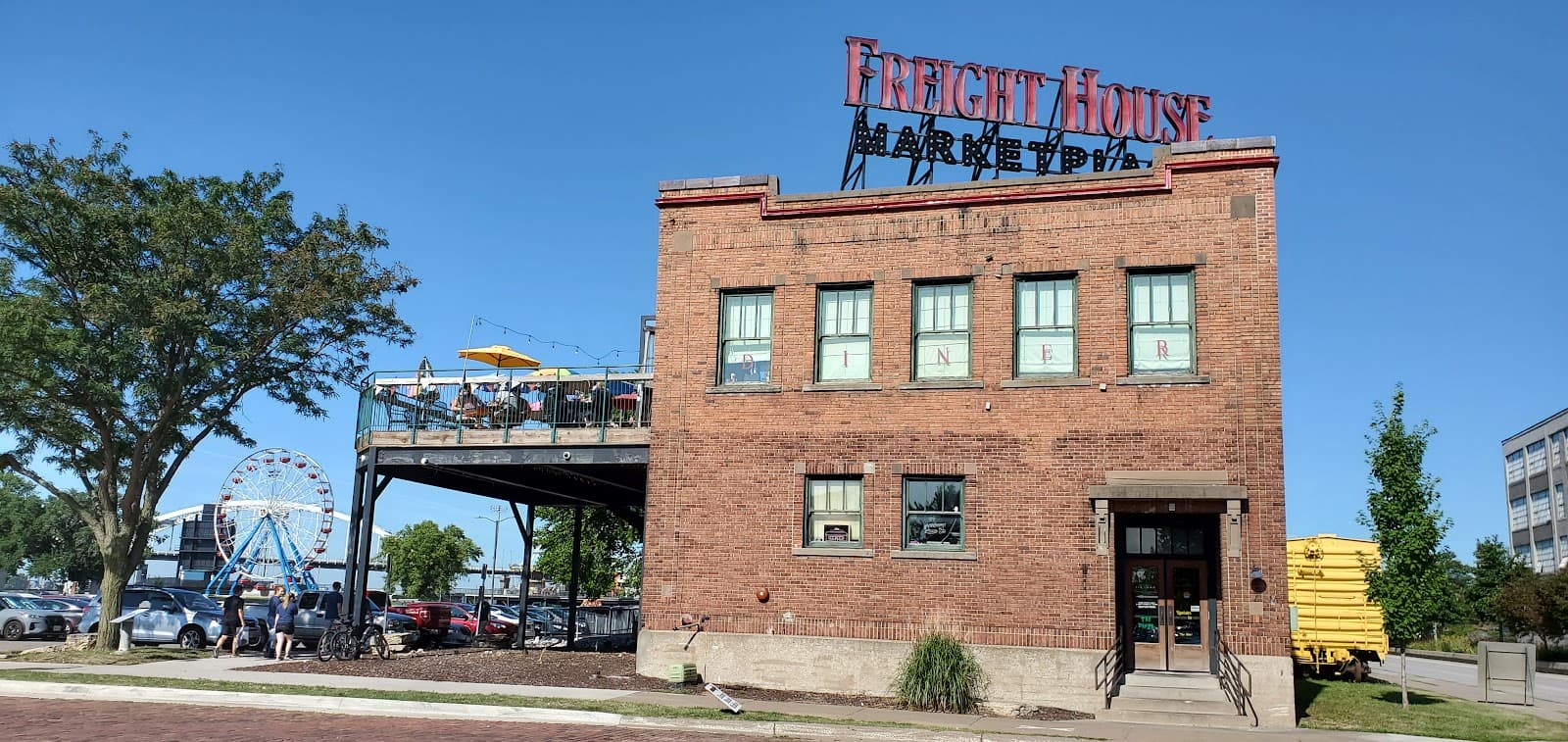 Freight House Farmers' Market (Davenport) - Image 1