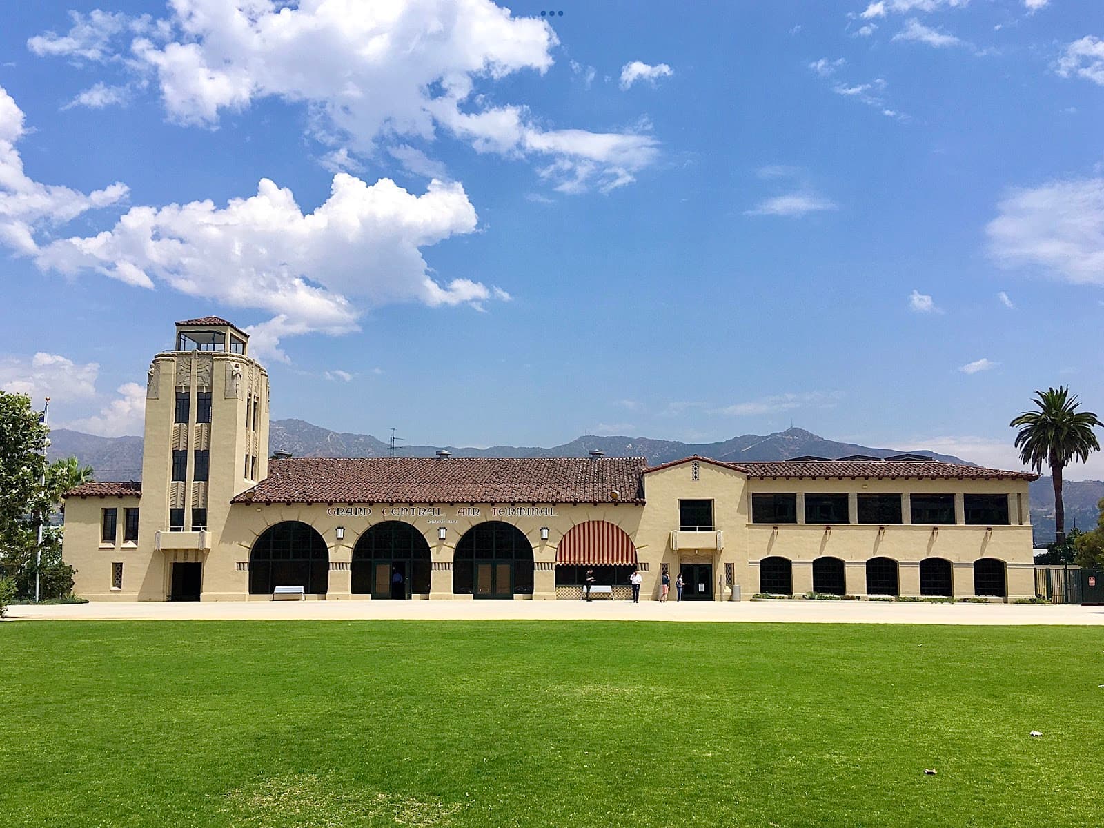 Grand Central Air Terminal - Image 1