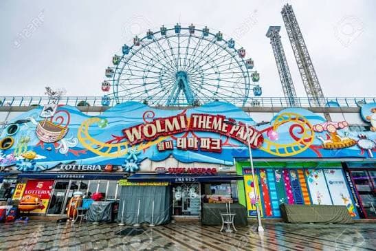 Wolmi Traditional Park - Image 1