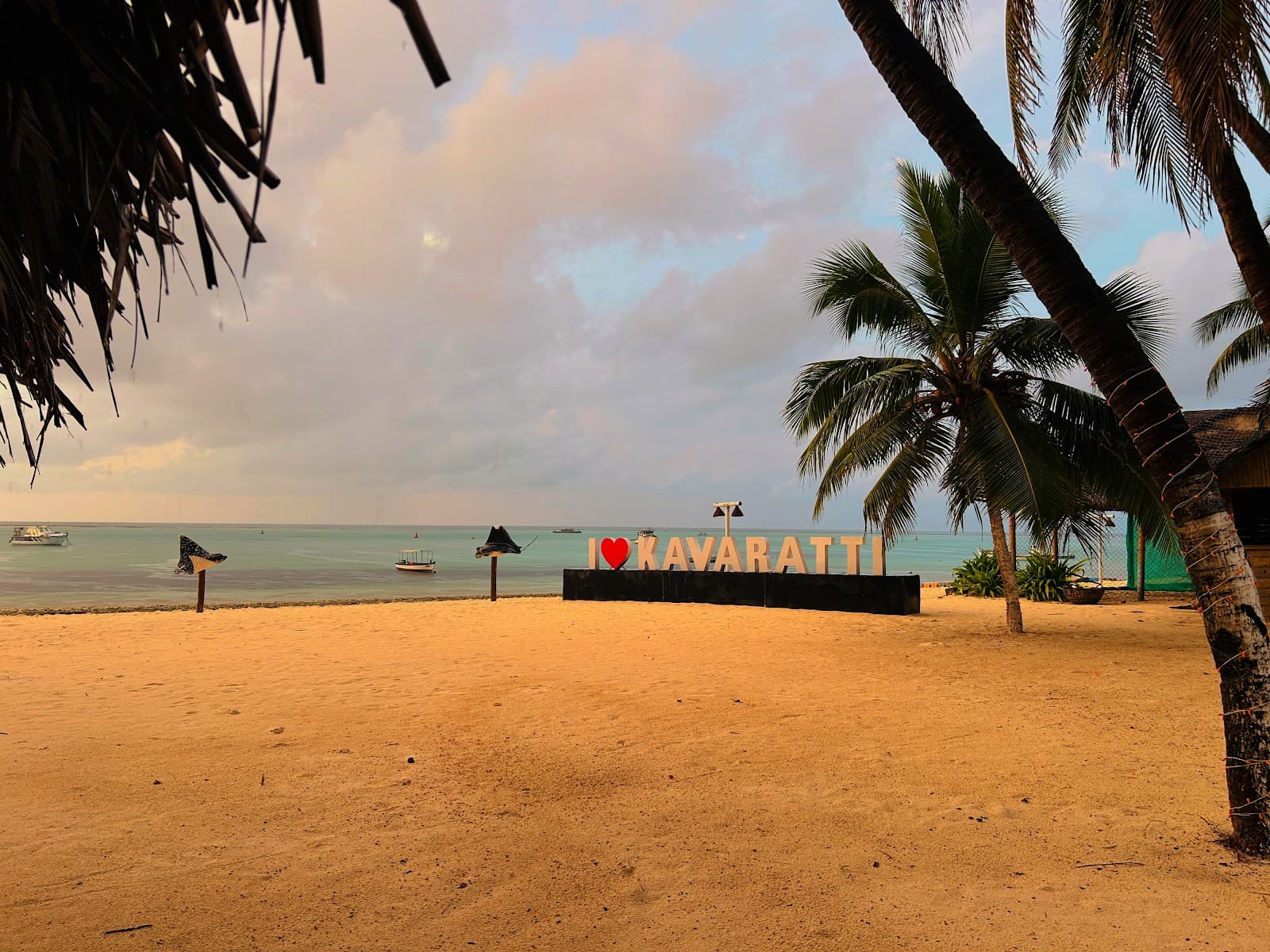 Paradise Restaurant Kavaratti - Image 1