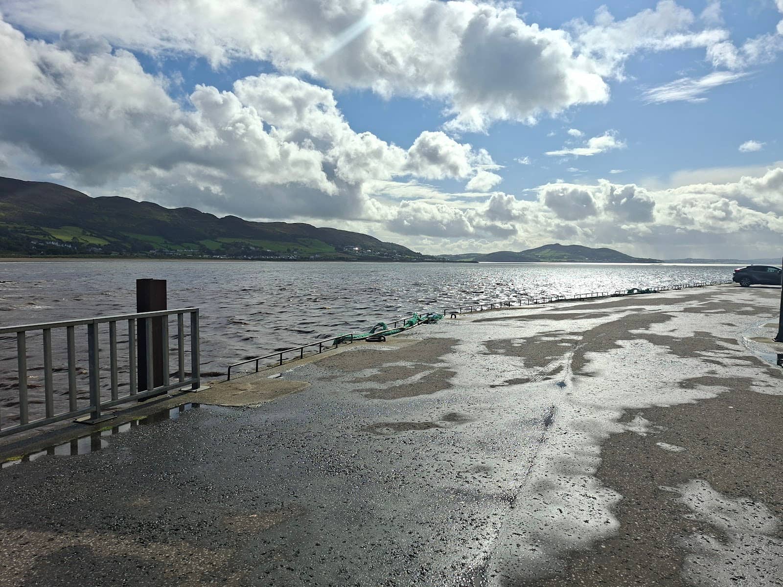 Nearby Beach & Dining