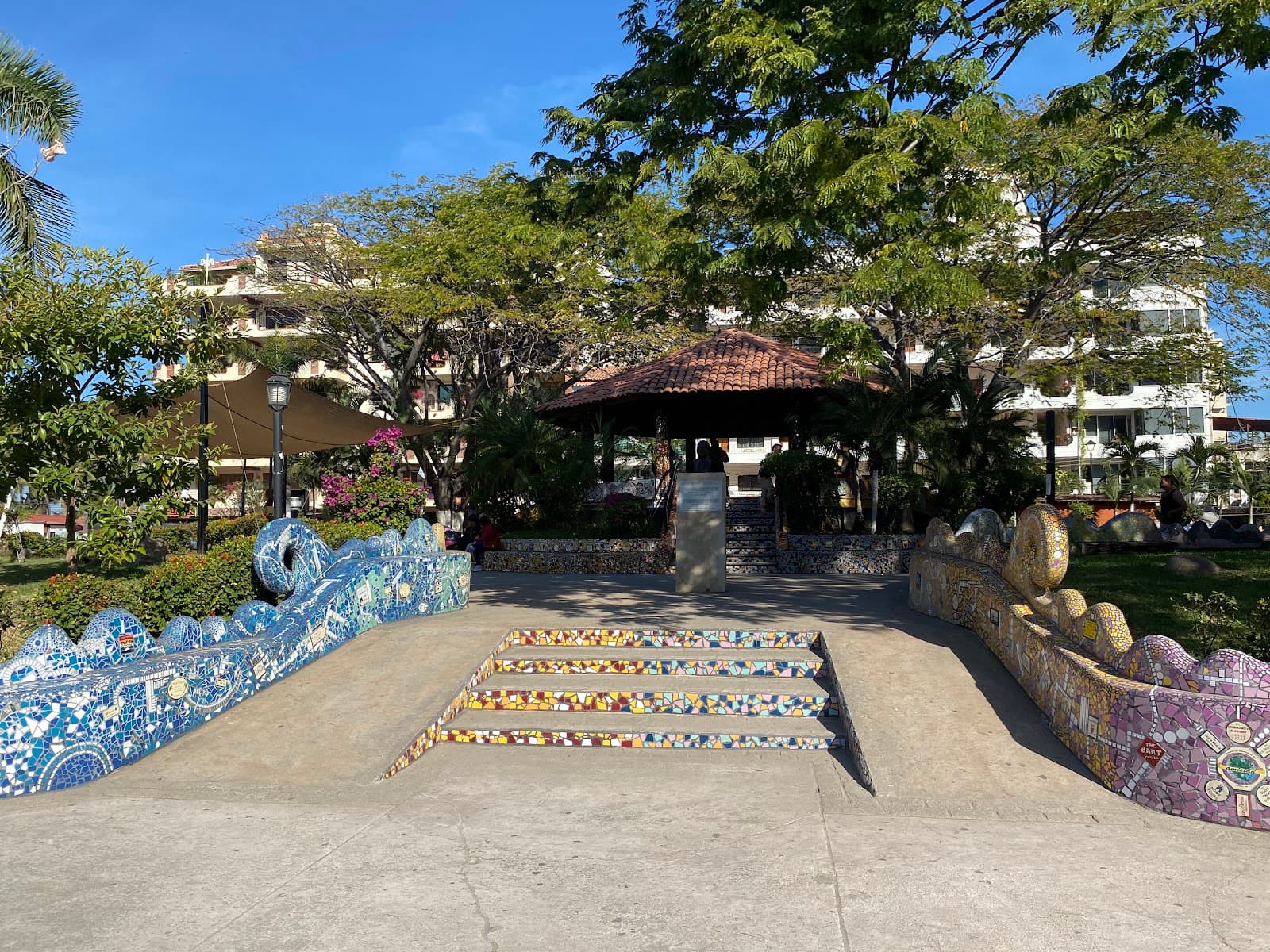 Parque Lázaro Cárdenas Tile Park - Image 1