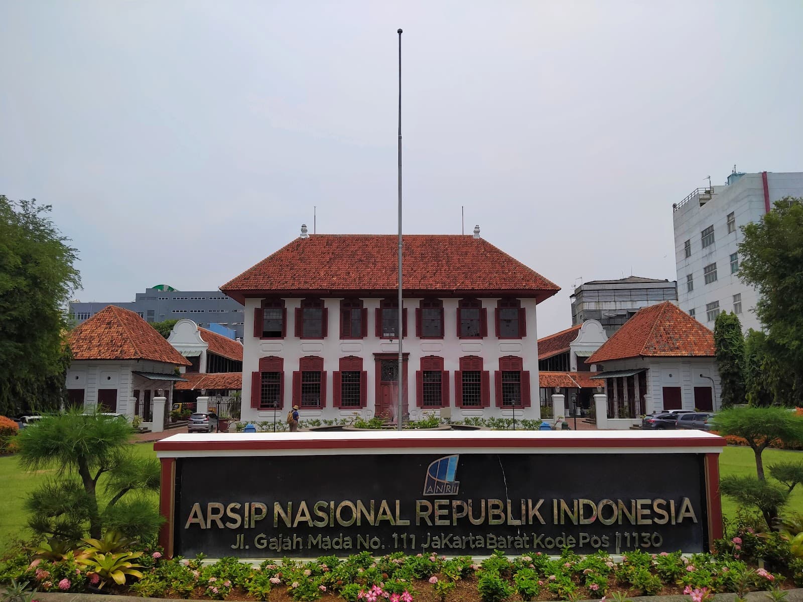 National Archives Building Washington DC - Image 1