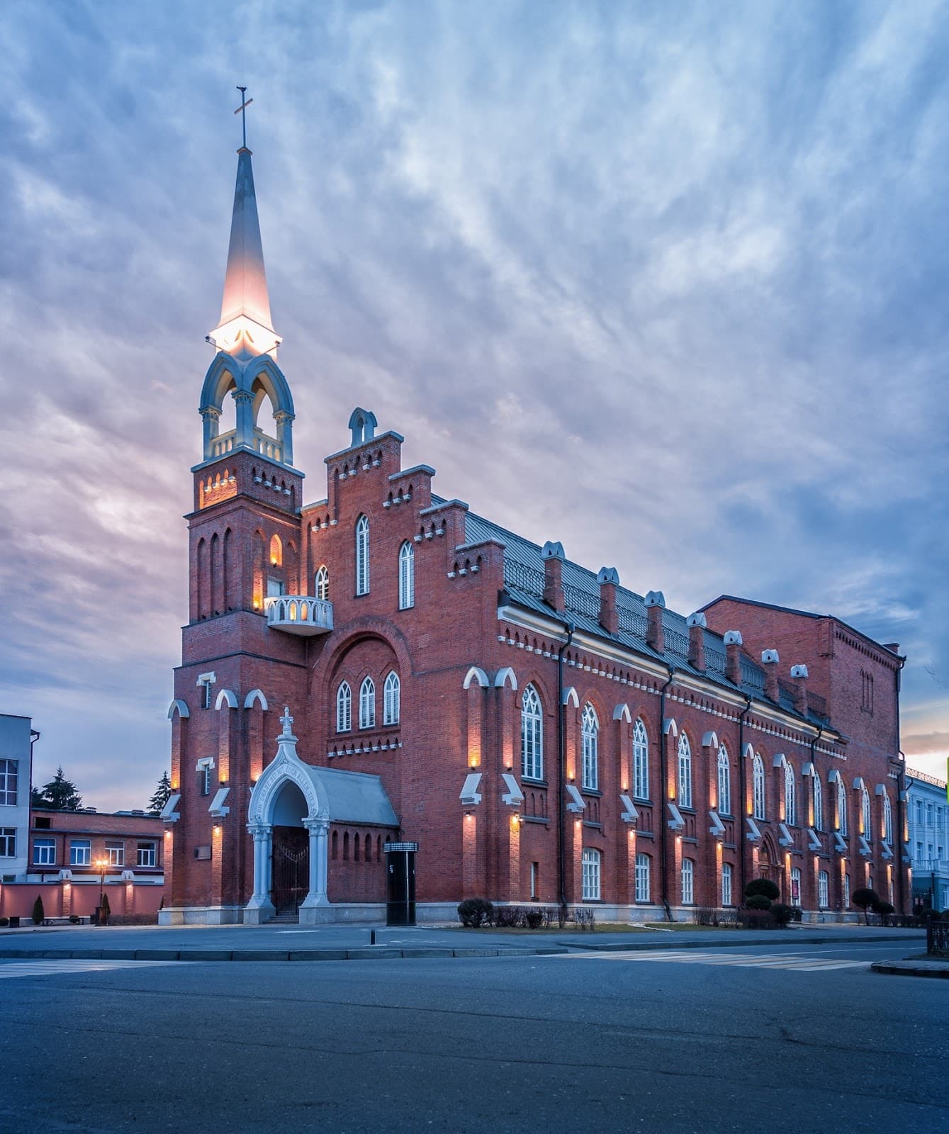 North Ossetian State Philharmonic Hall - Image 1