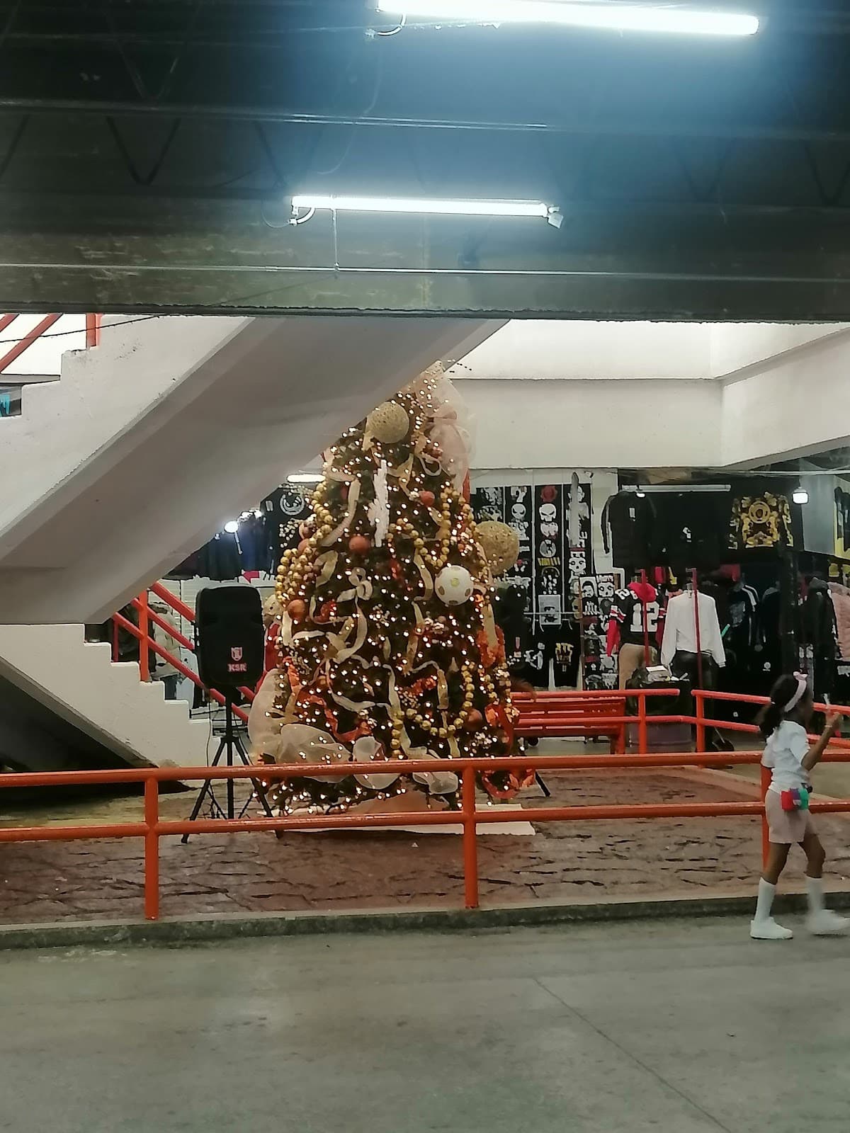 Plaza de los Fundadores - Image 1