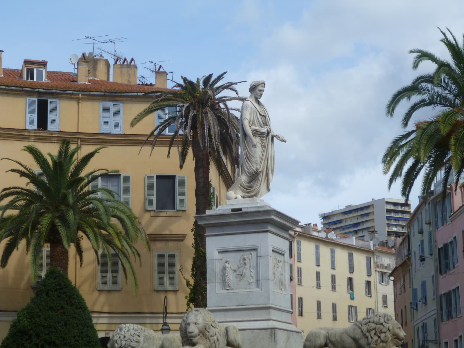 Place Foch Ajaccio - Image 1