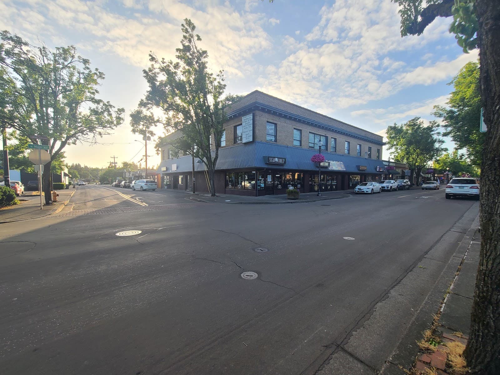 Historic Downtown Troutdale - Image 1