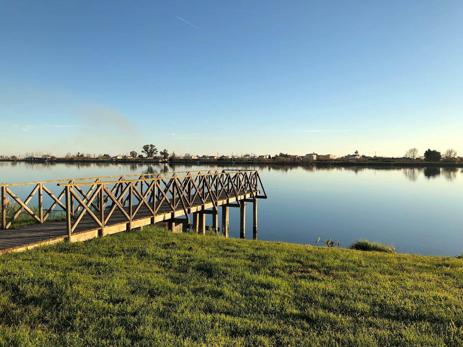 Passeig del Riu (Riverwalk) - Image 1