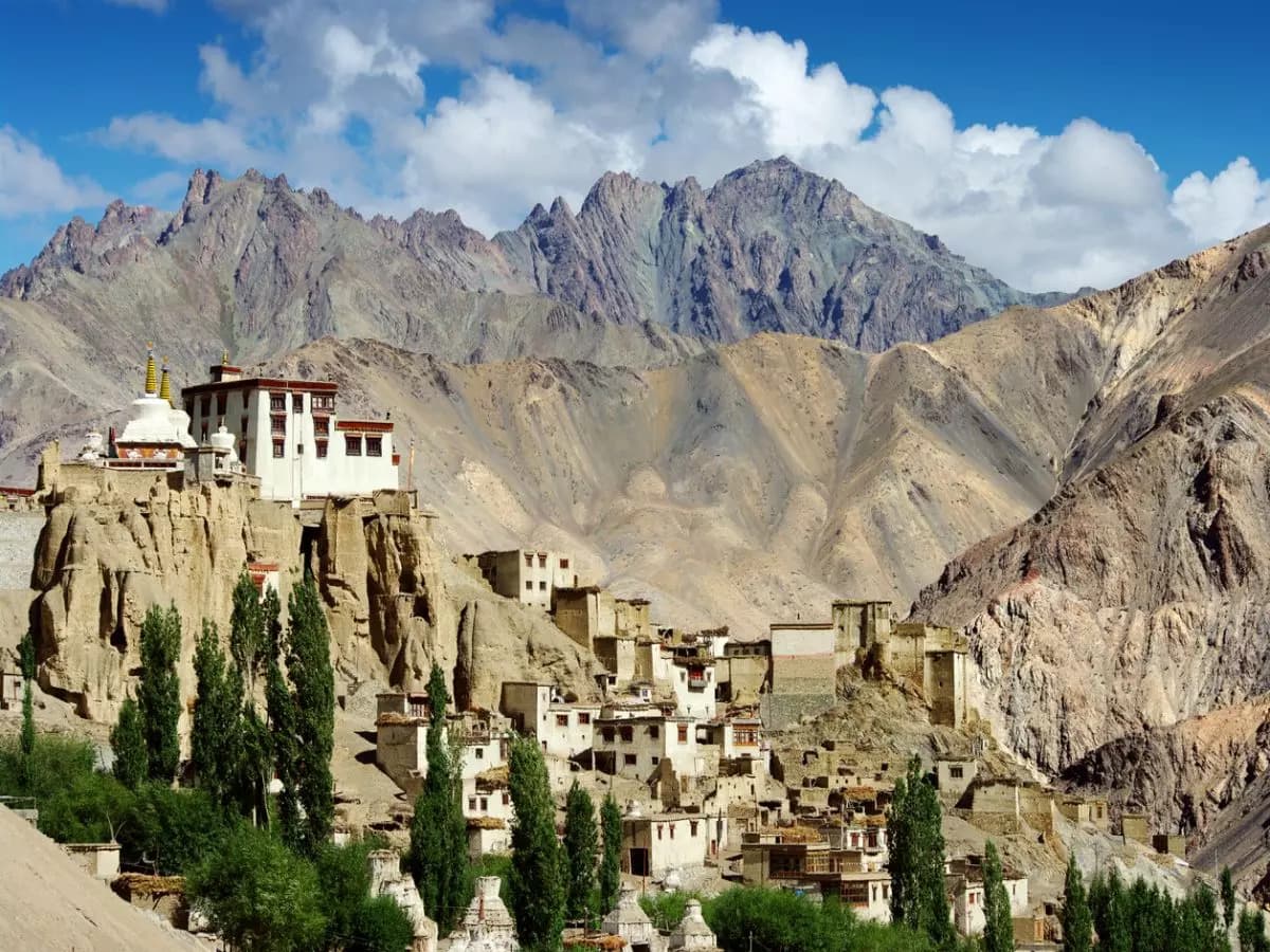 Lamayuru Monastery and Moonland - Image 1