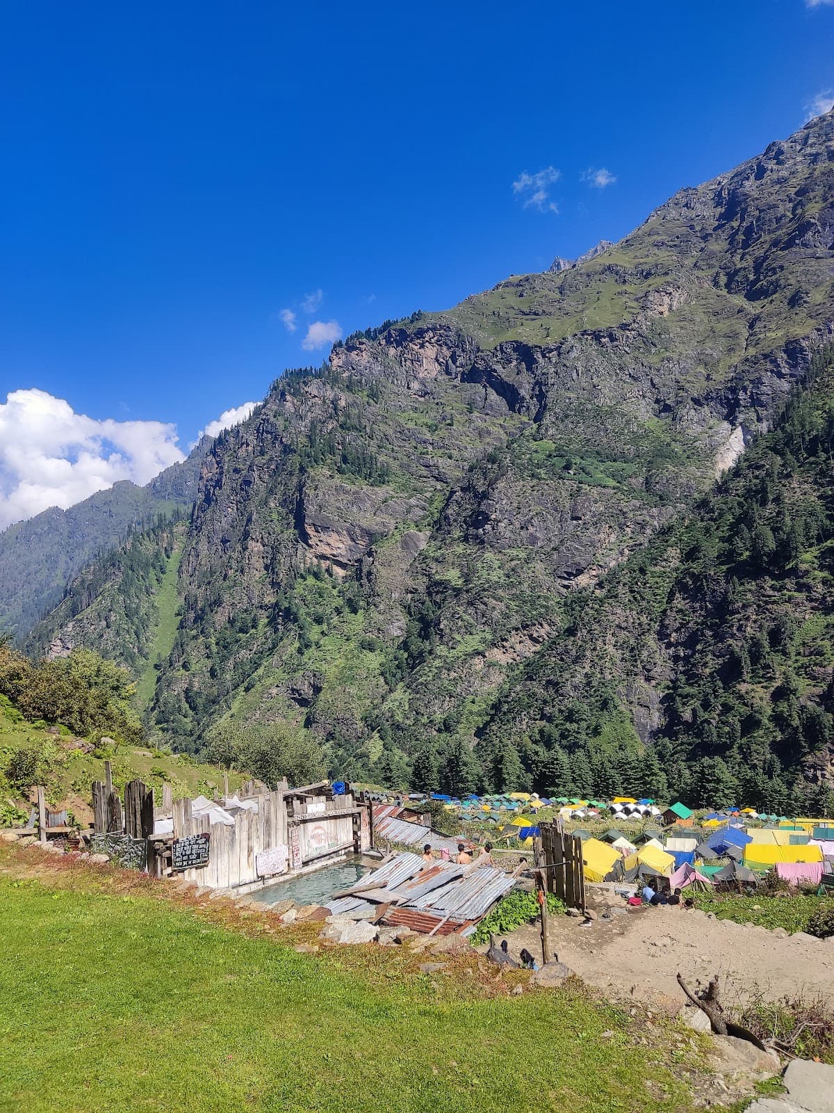 Parvati Kund Hot Springs Kheerganga - Image 1
