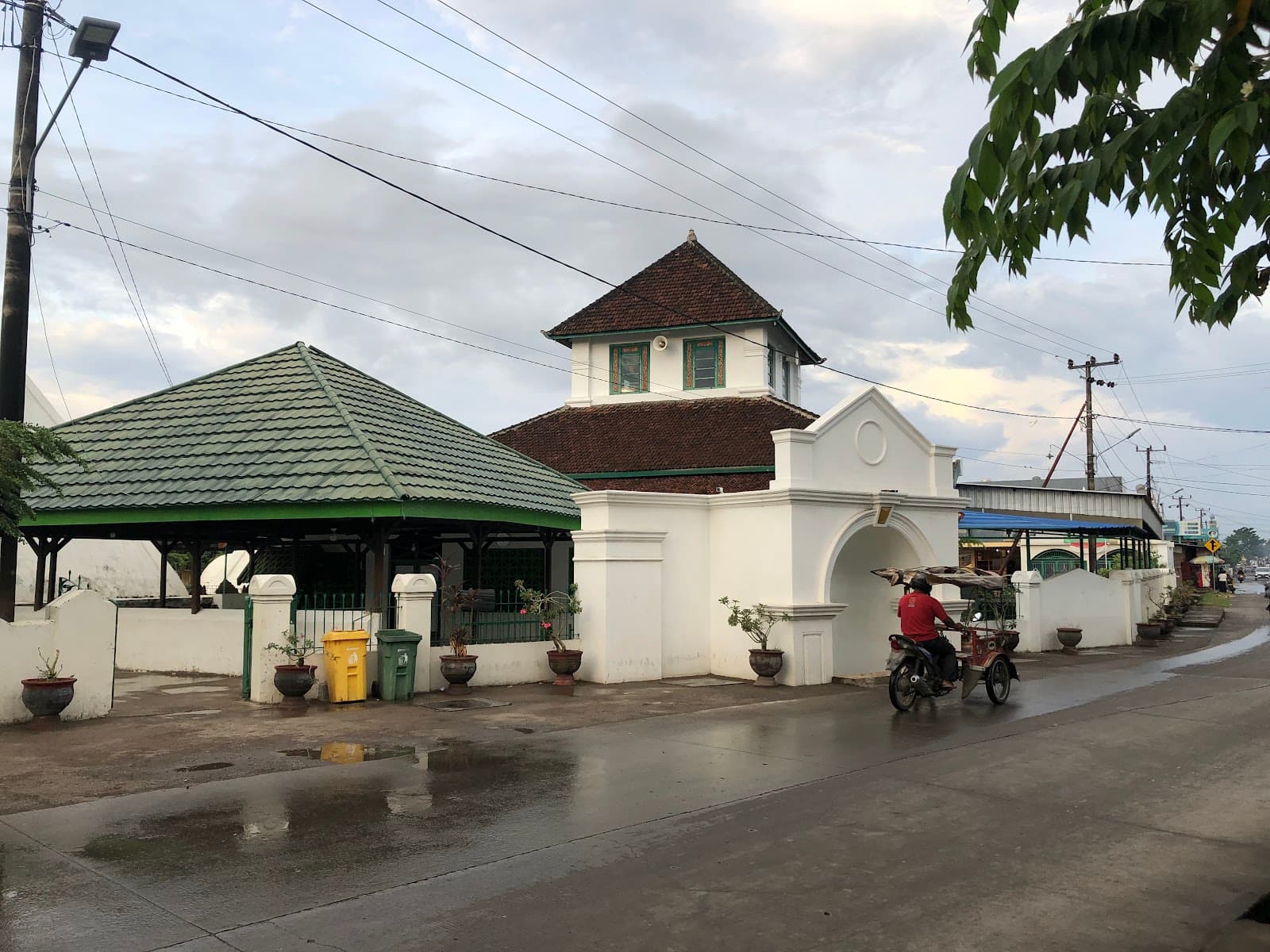 Katangka Old Mosque - Image 1