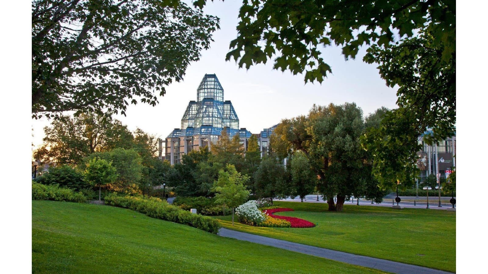 Major's Hill Park Ottawa - Image 1