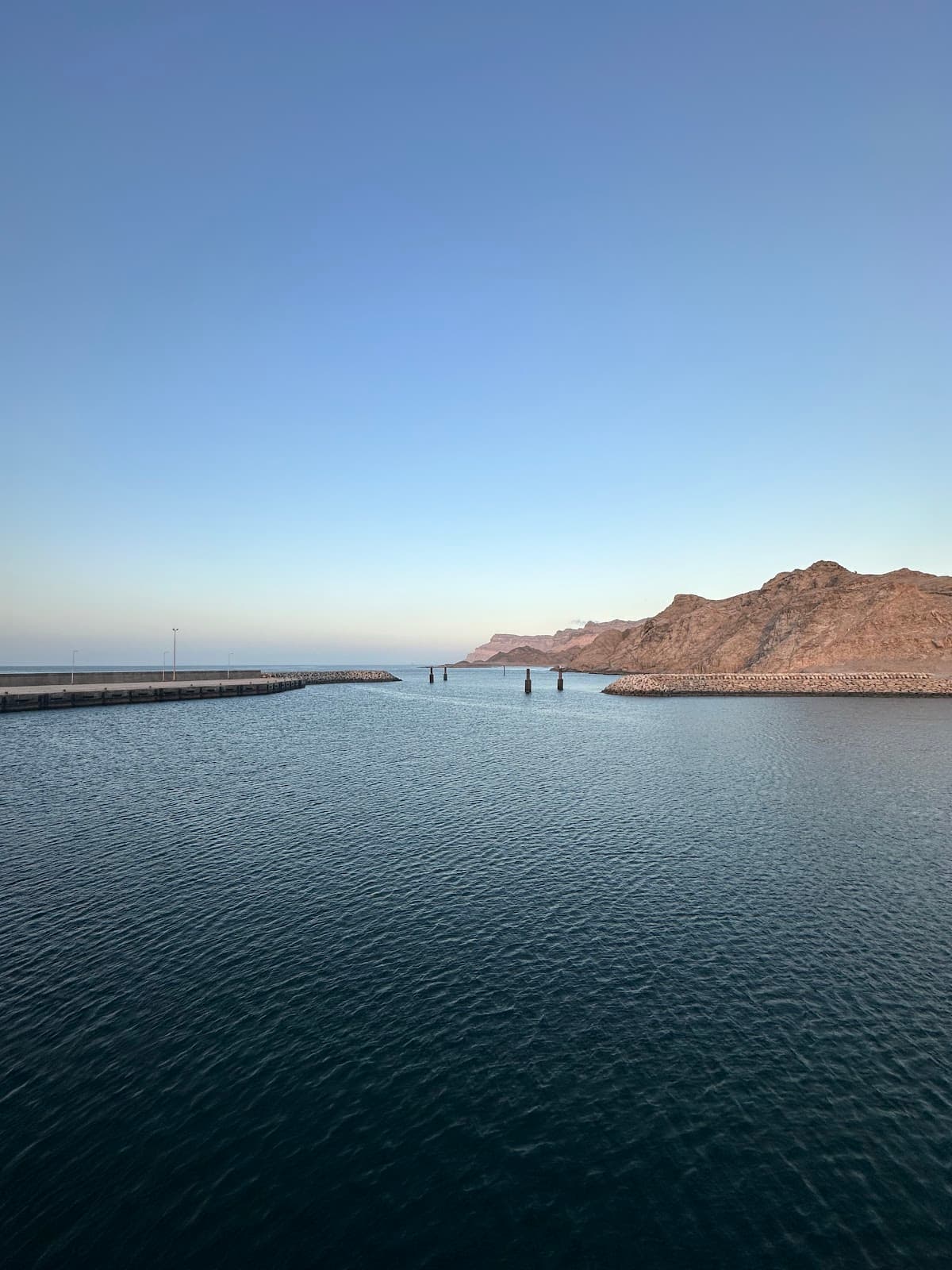 Al Hallaniyat Islands - Image 1