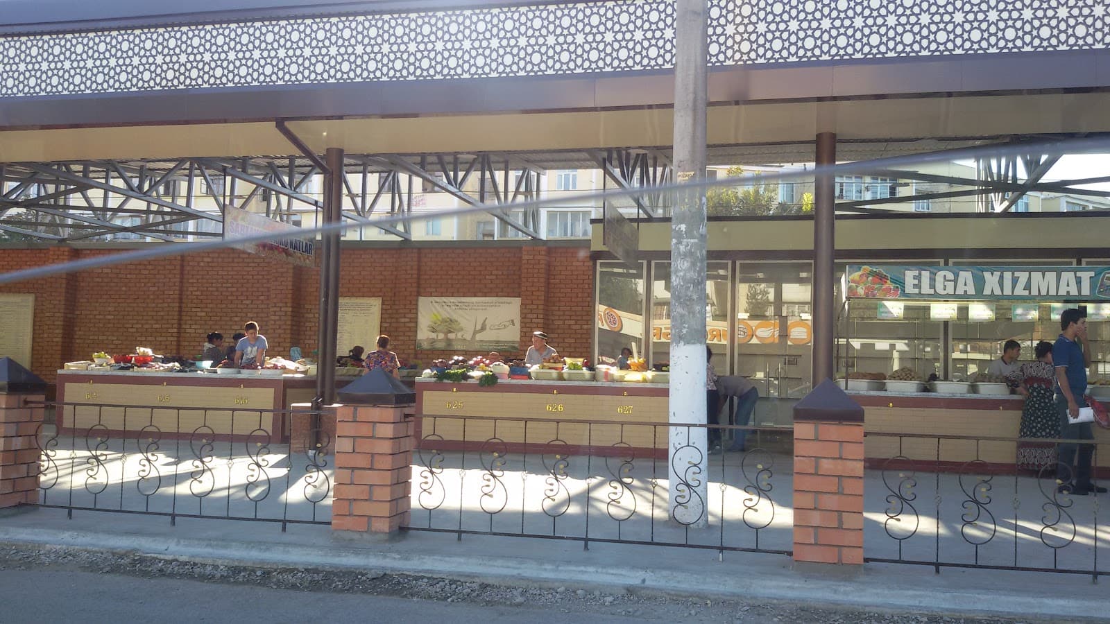 Kuyluk Bazaar - Image 1