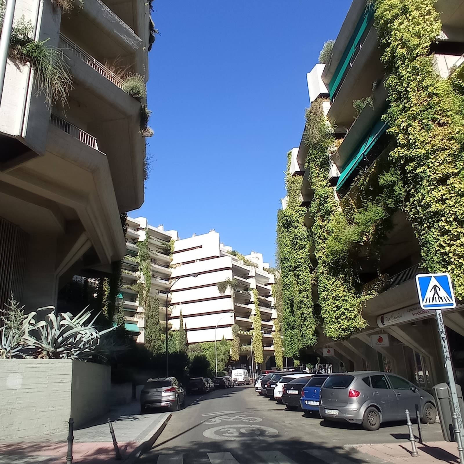 Edificio Princesa - Image 1