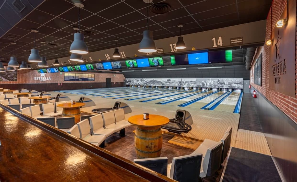 Bowling Barcelona - Image 1
