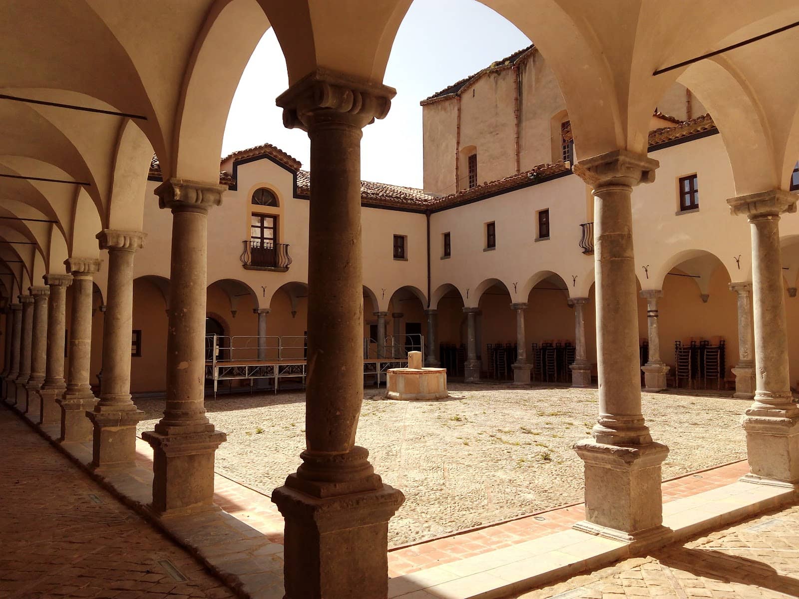 Peaceful Coworking Space