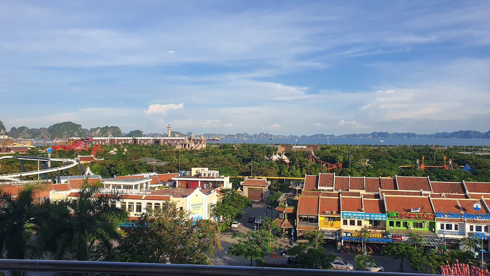 Cung Doan Ha Long - Image 1