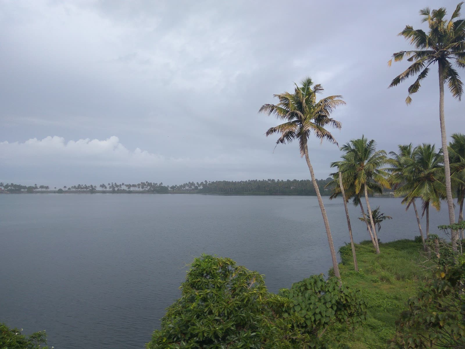 Edava Nadayara Lake - Image 1
