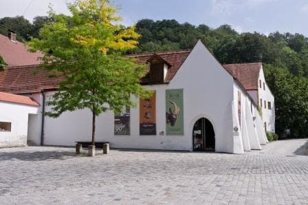 LANDSHUTmuseum - Image 1