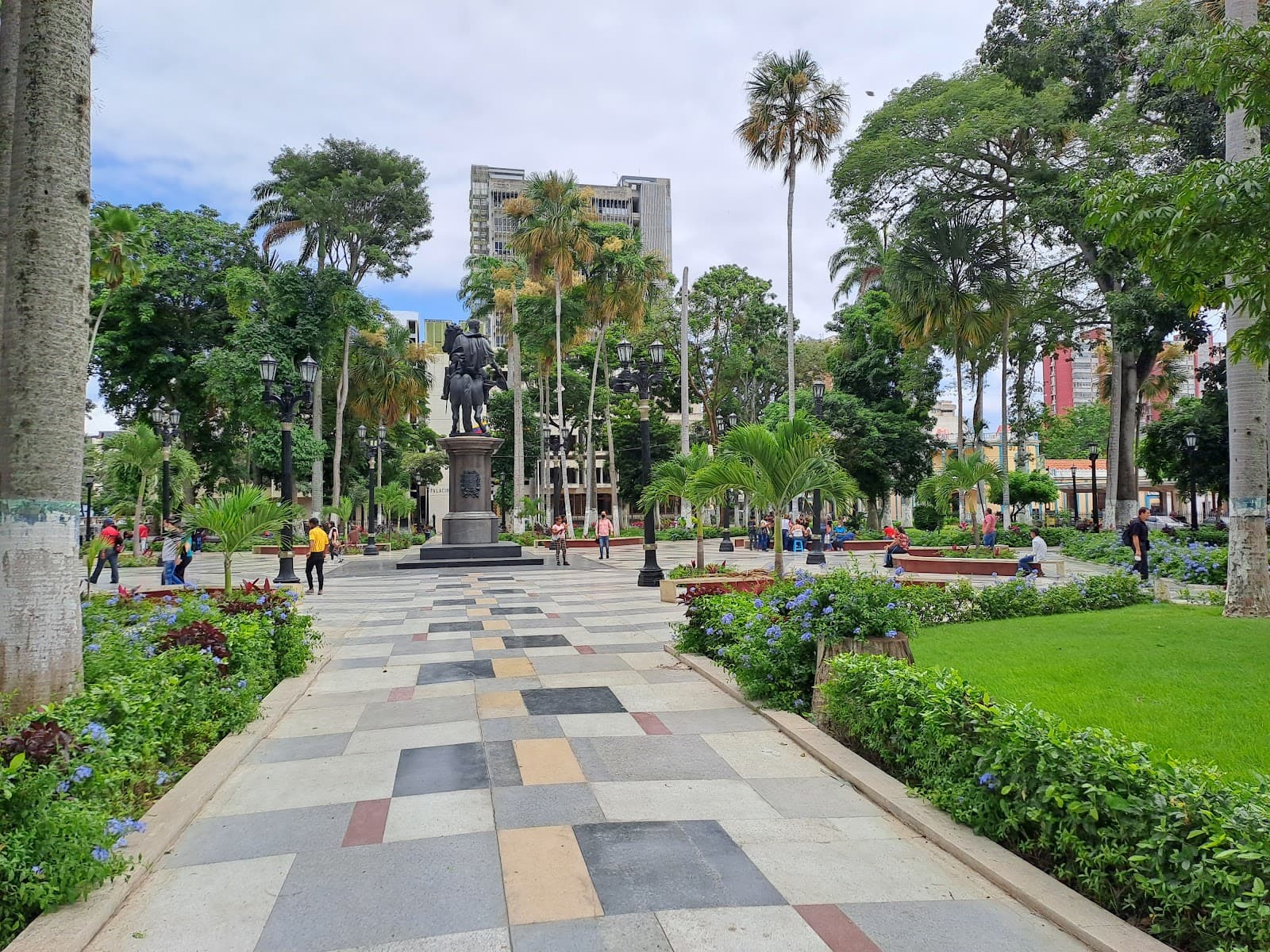 Plaza Bolívar de Barquisimeto - Image 1