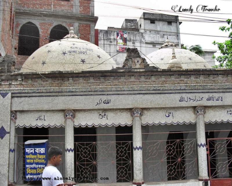 Binat Bibi Mosque Dhaka - Image 1