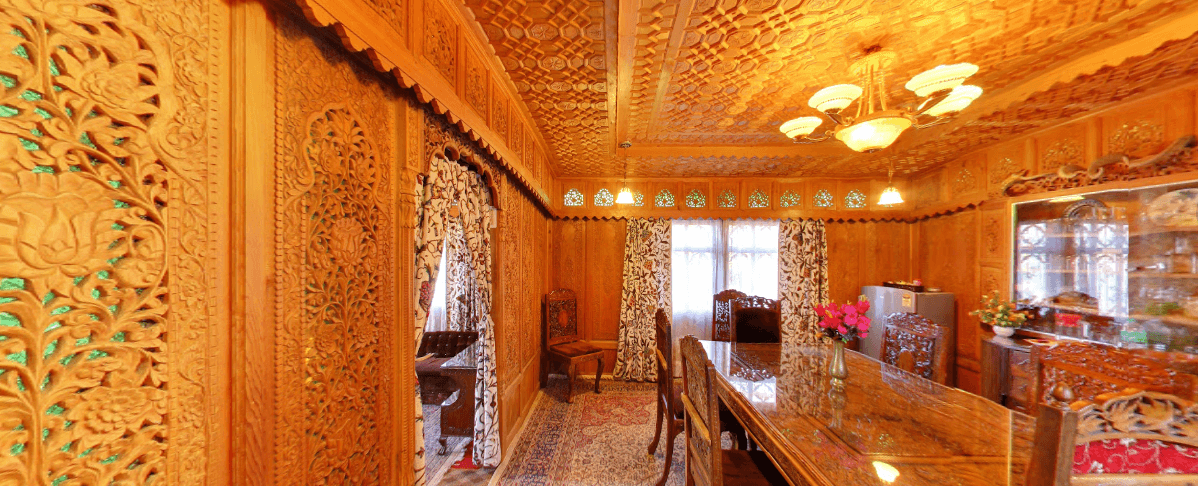 Dal Lake Houseboats - Image 1