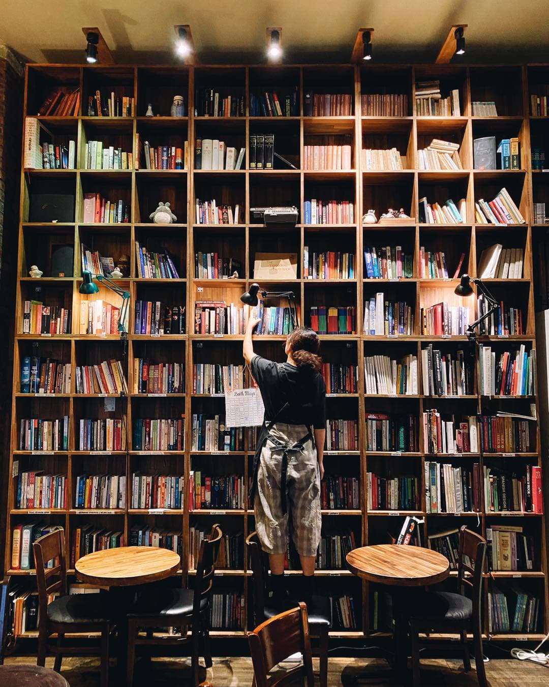 Tranquil Books & Coffee - Image 1