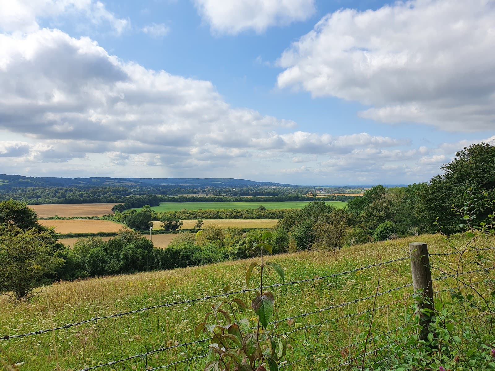 Aldbury Nowers - Image 1