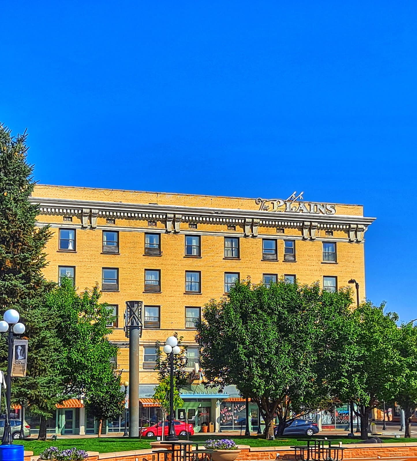 Historic Plains Hotel - Image 1