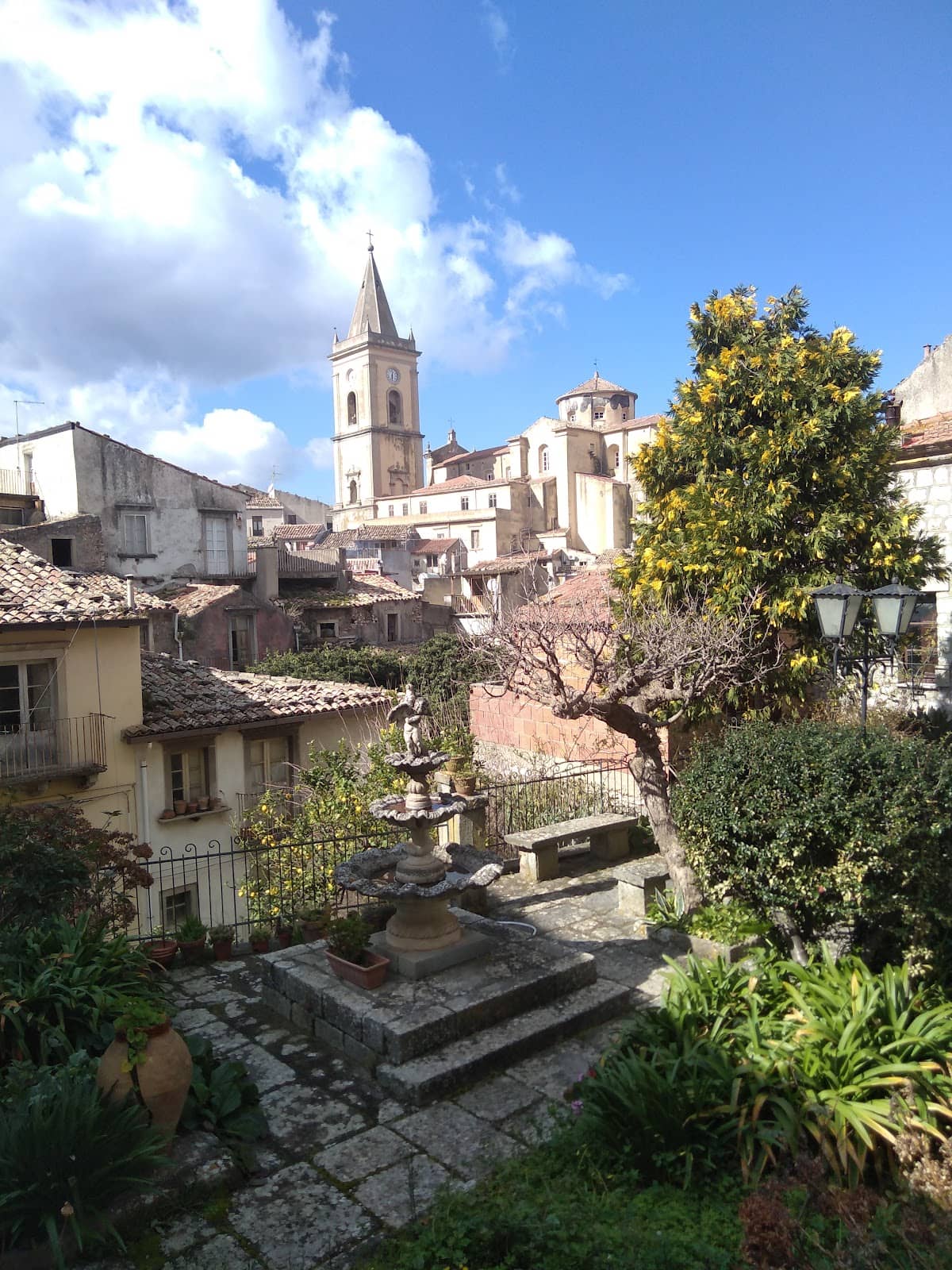 Rocca Salvatesta Views