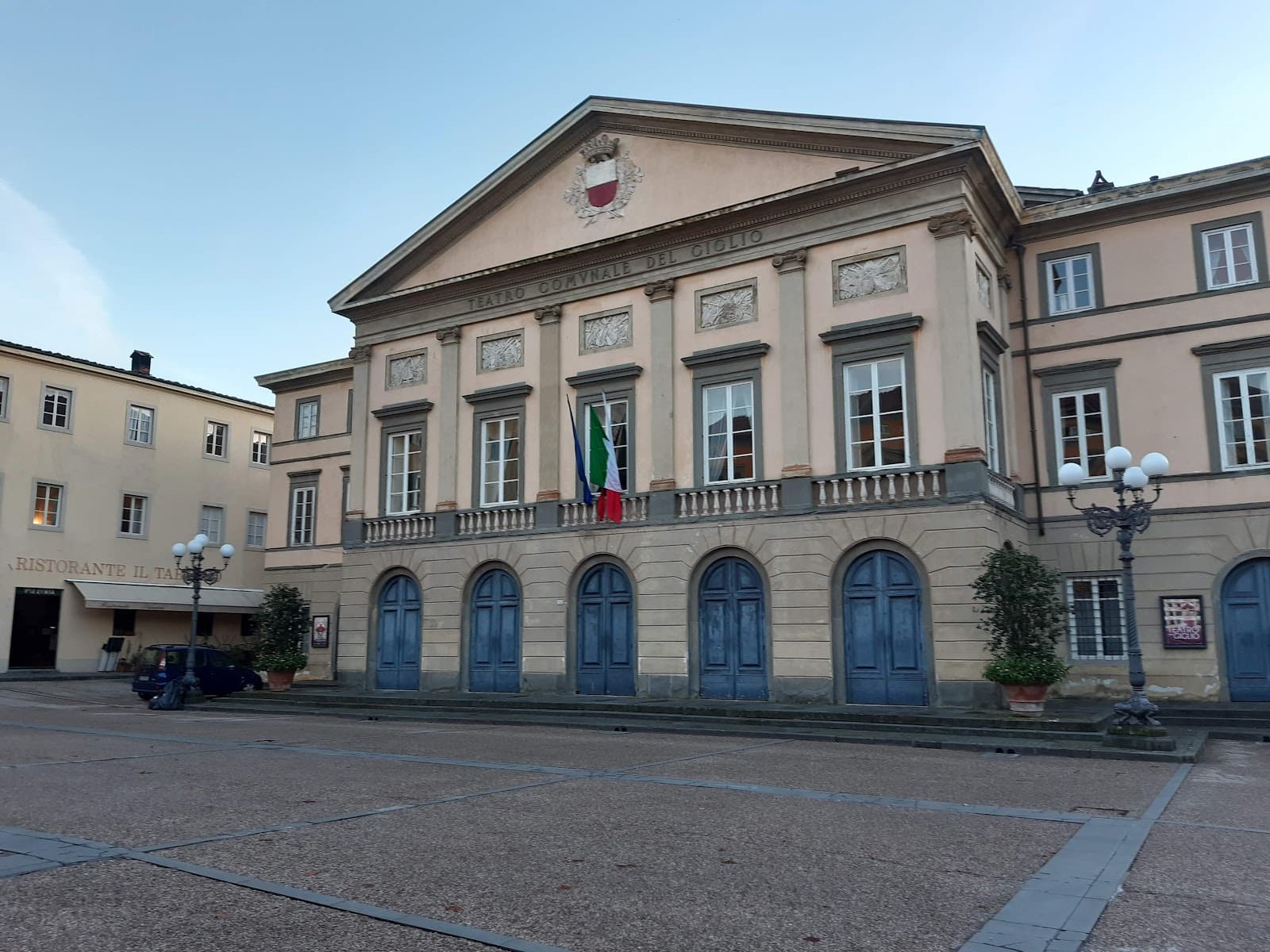 Piazza del Giglio - Image 1
