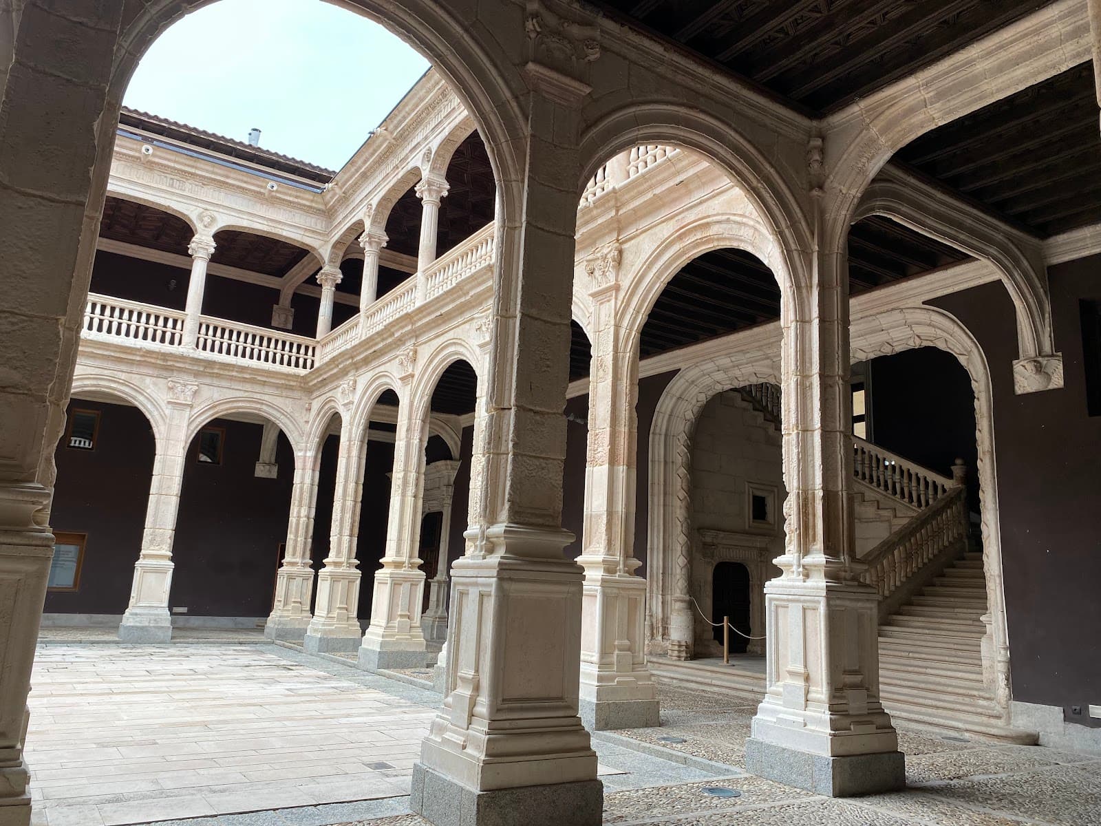 Palacio de los Condes de Miranda (Avellaneda) - Image 1