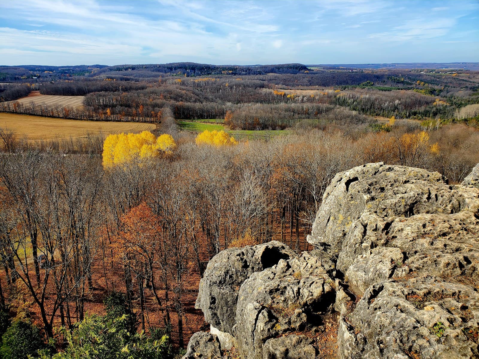 Metcalfe Rock - Image 1