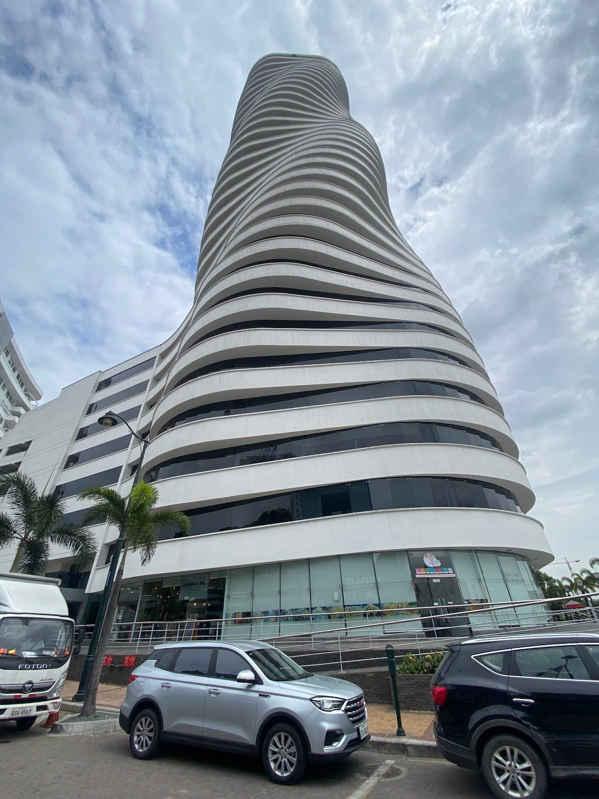 Parque de las Iguanas (Seminario Park)