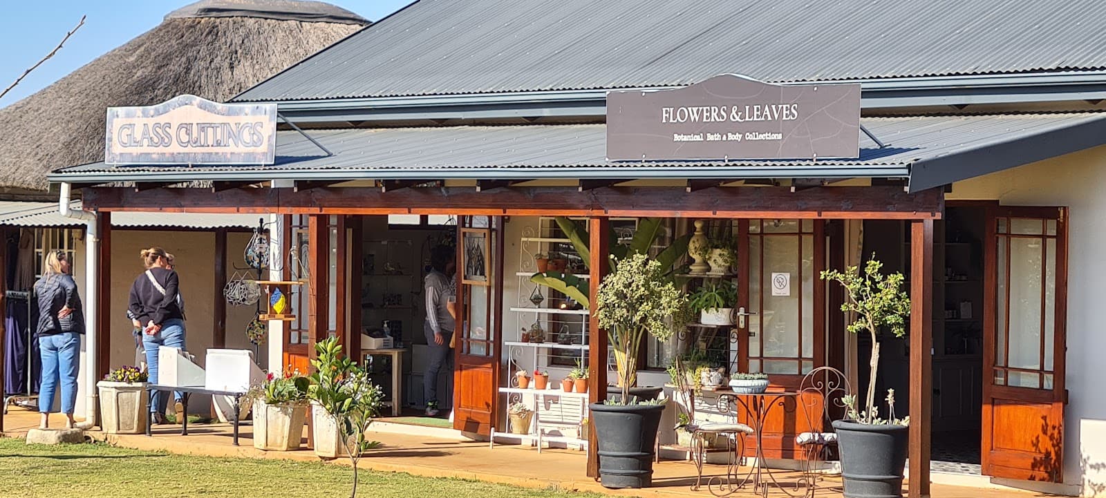 Piggly Wiggly Country Village - Image 1