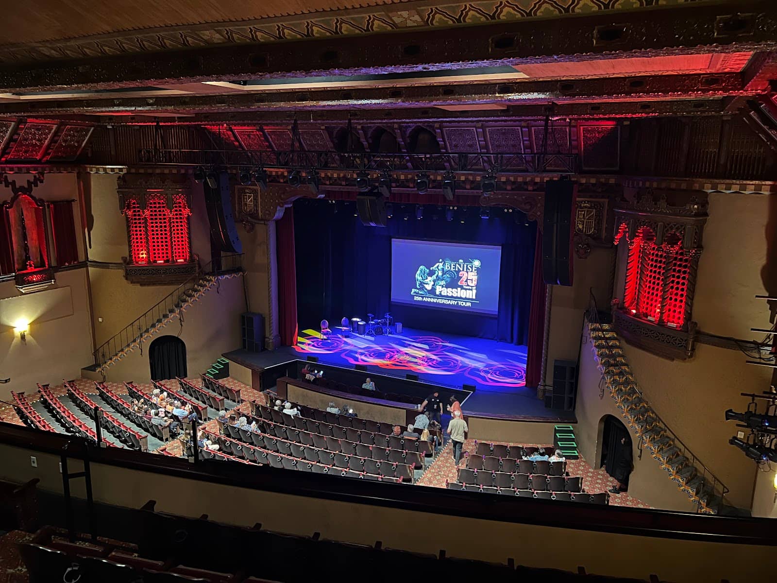 Live Performances & Concerts