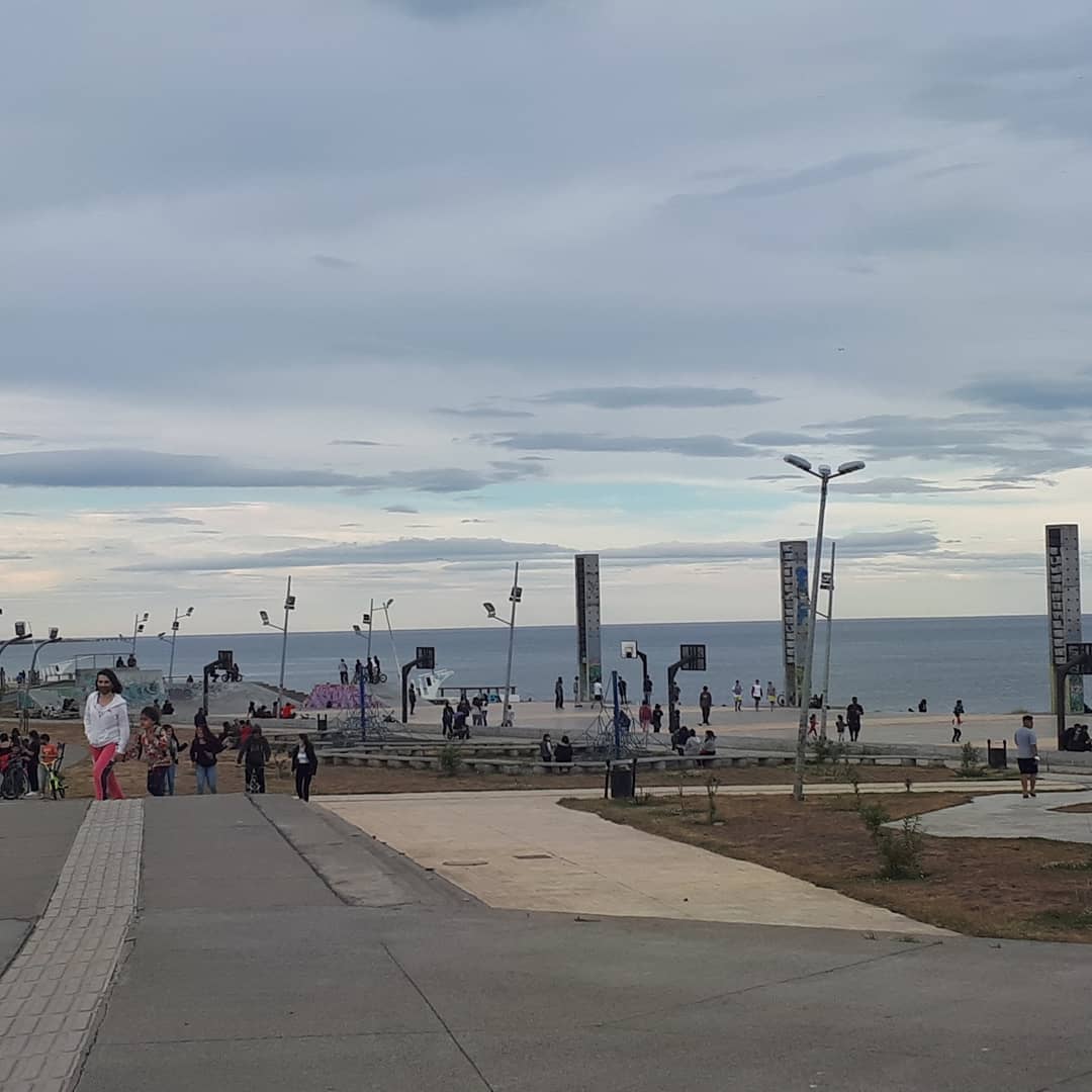 Muelle Prat Views