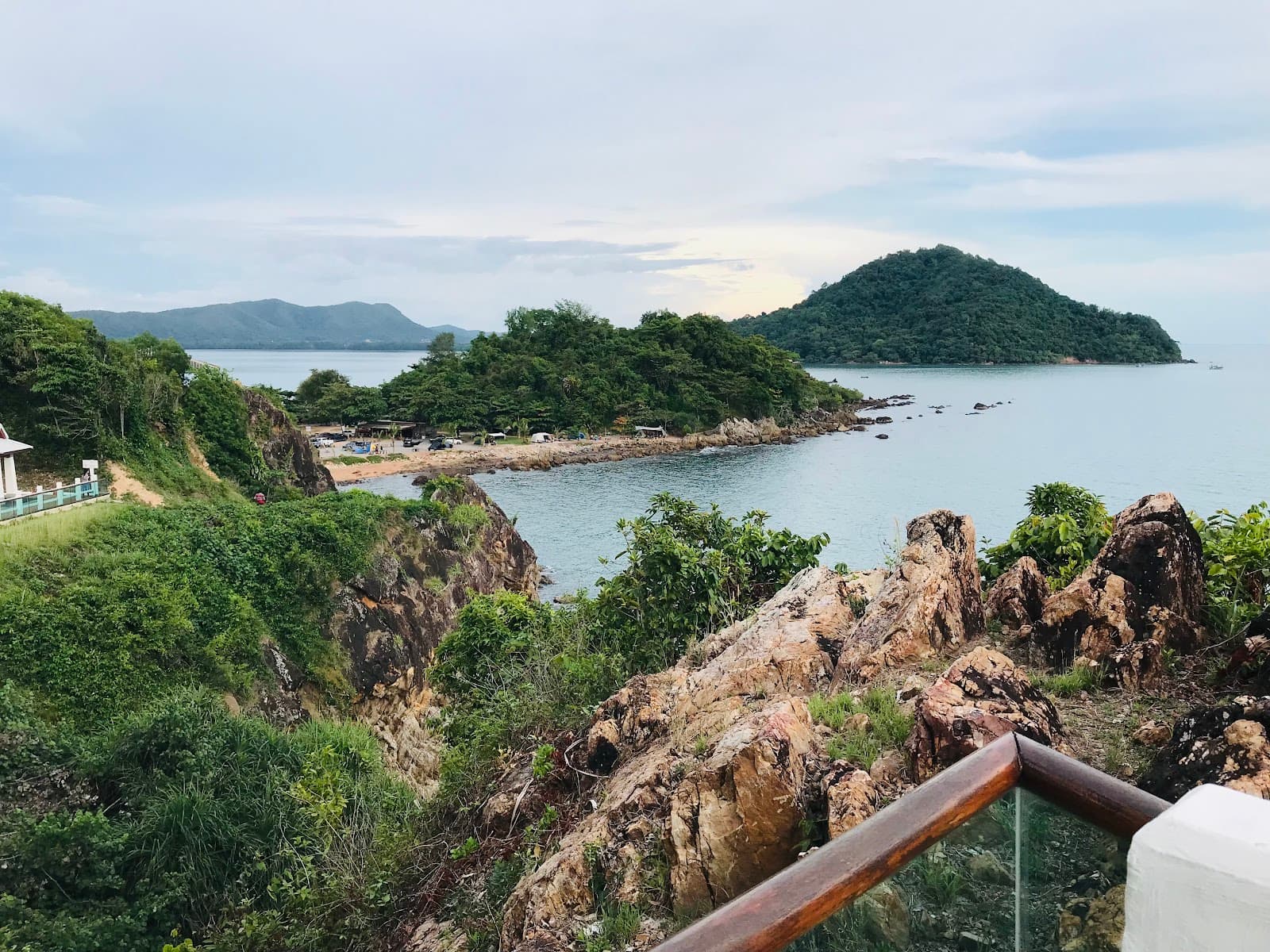 Kung Wiman Beach - Image 1