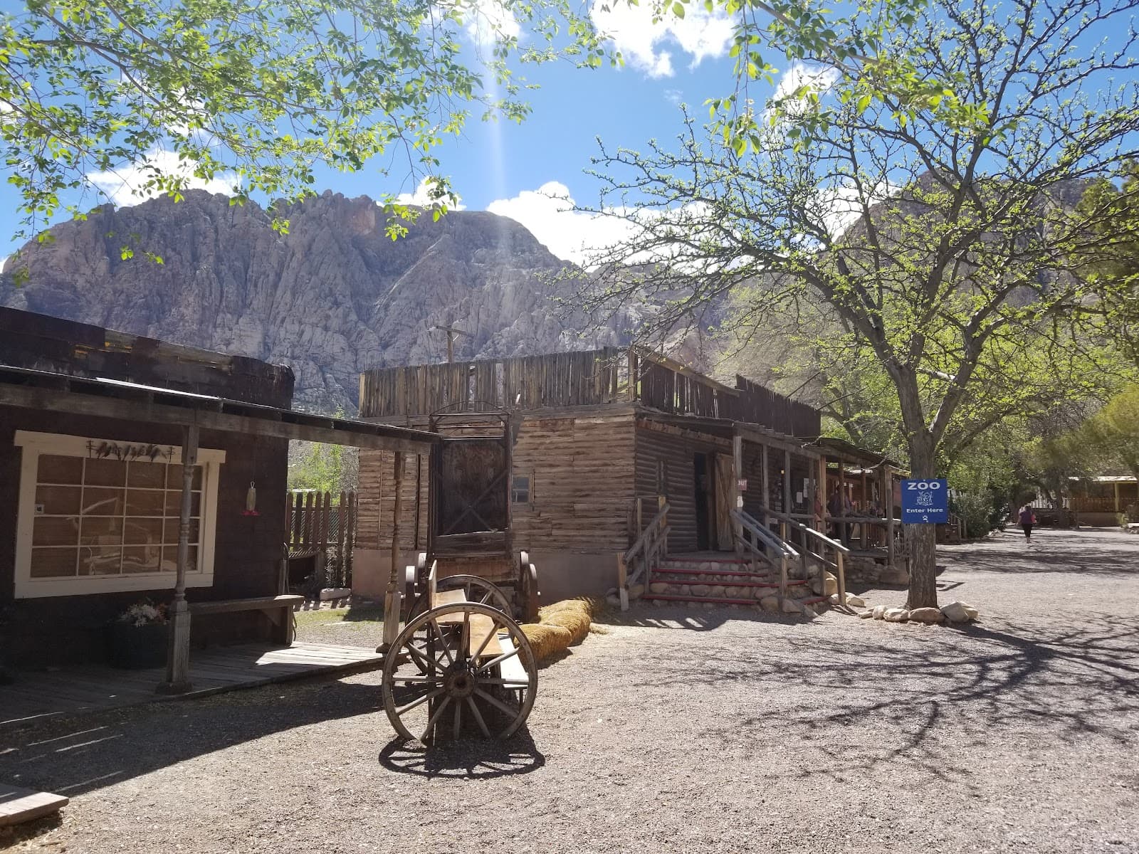 Bonnie Springs Ranch Blue Diamond Nevada - Image 1