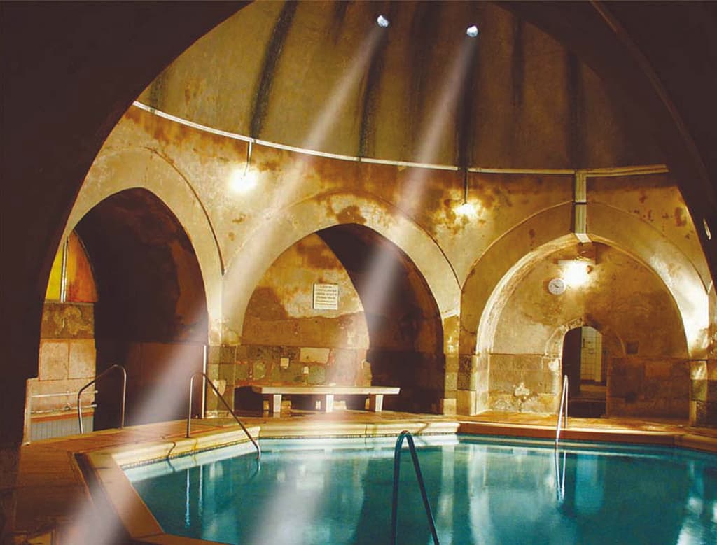 Király Baths - Image 1
