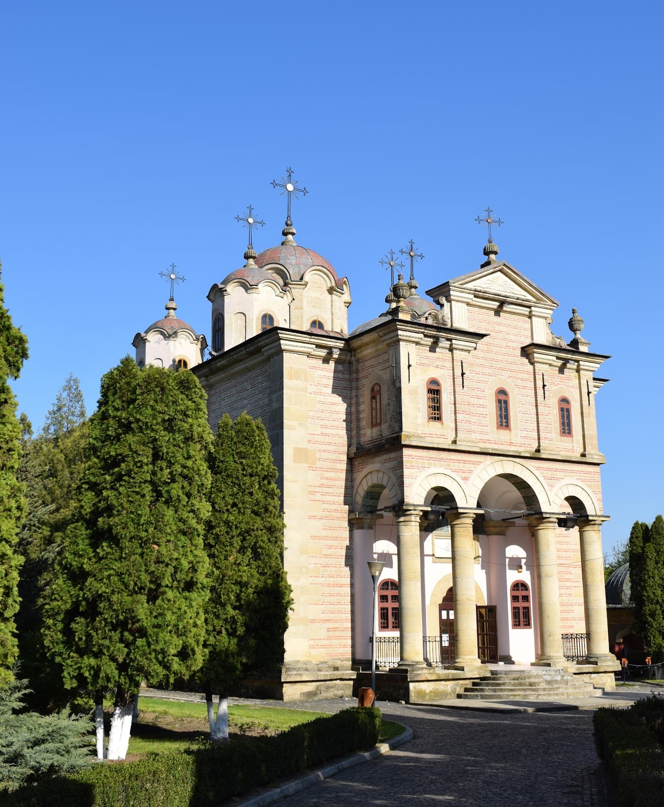 Bărboi Church - Image 1