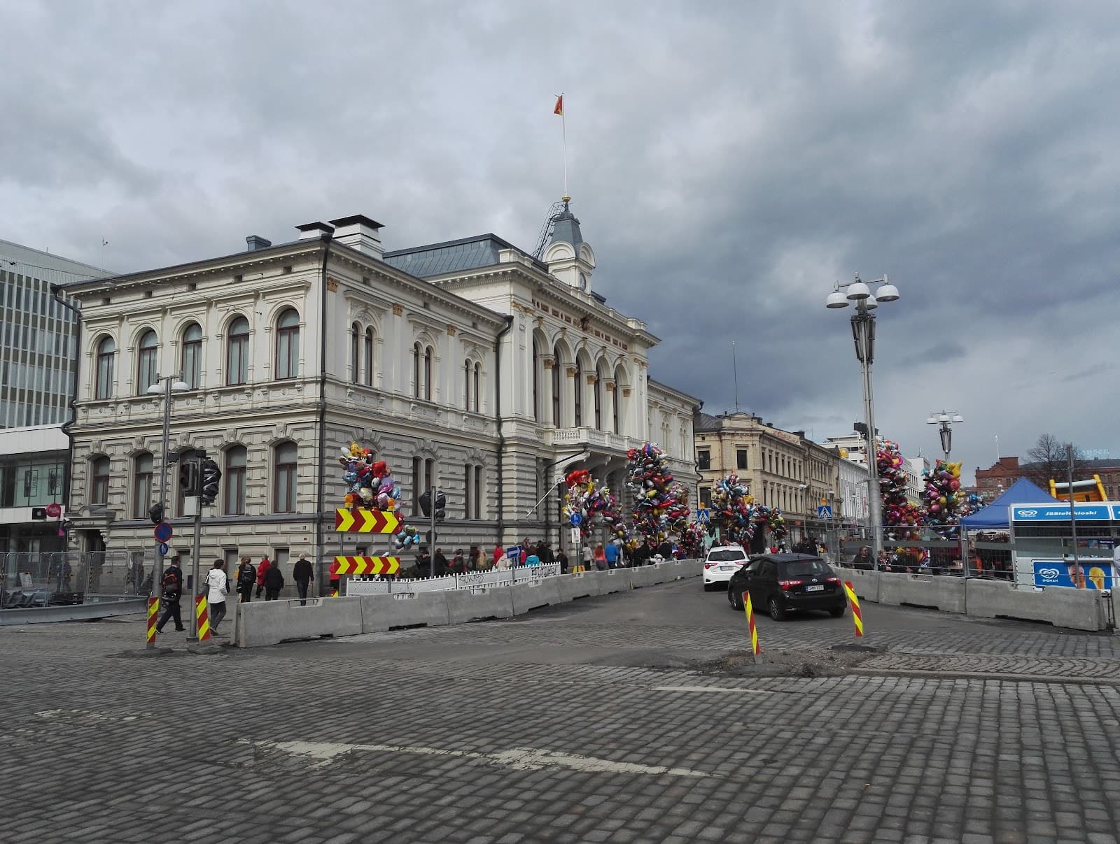Keskustori Central Square - Image 1