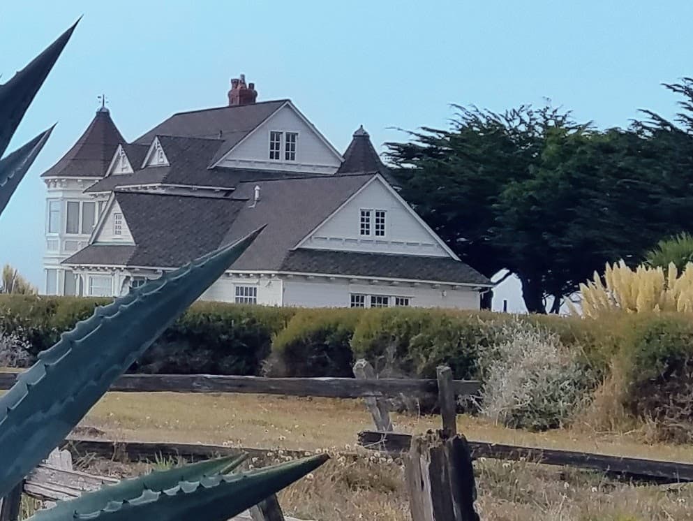 Downtown Fort Bragg - Image 1