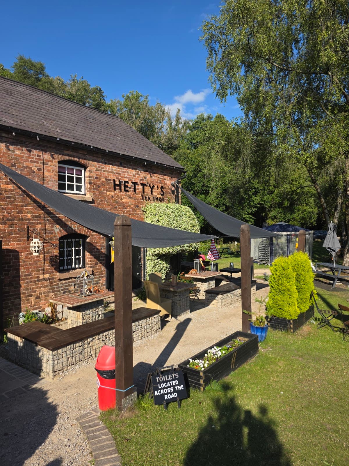Froghall Wharf (Caldon Canal) - Image 1