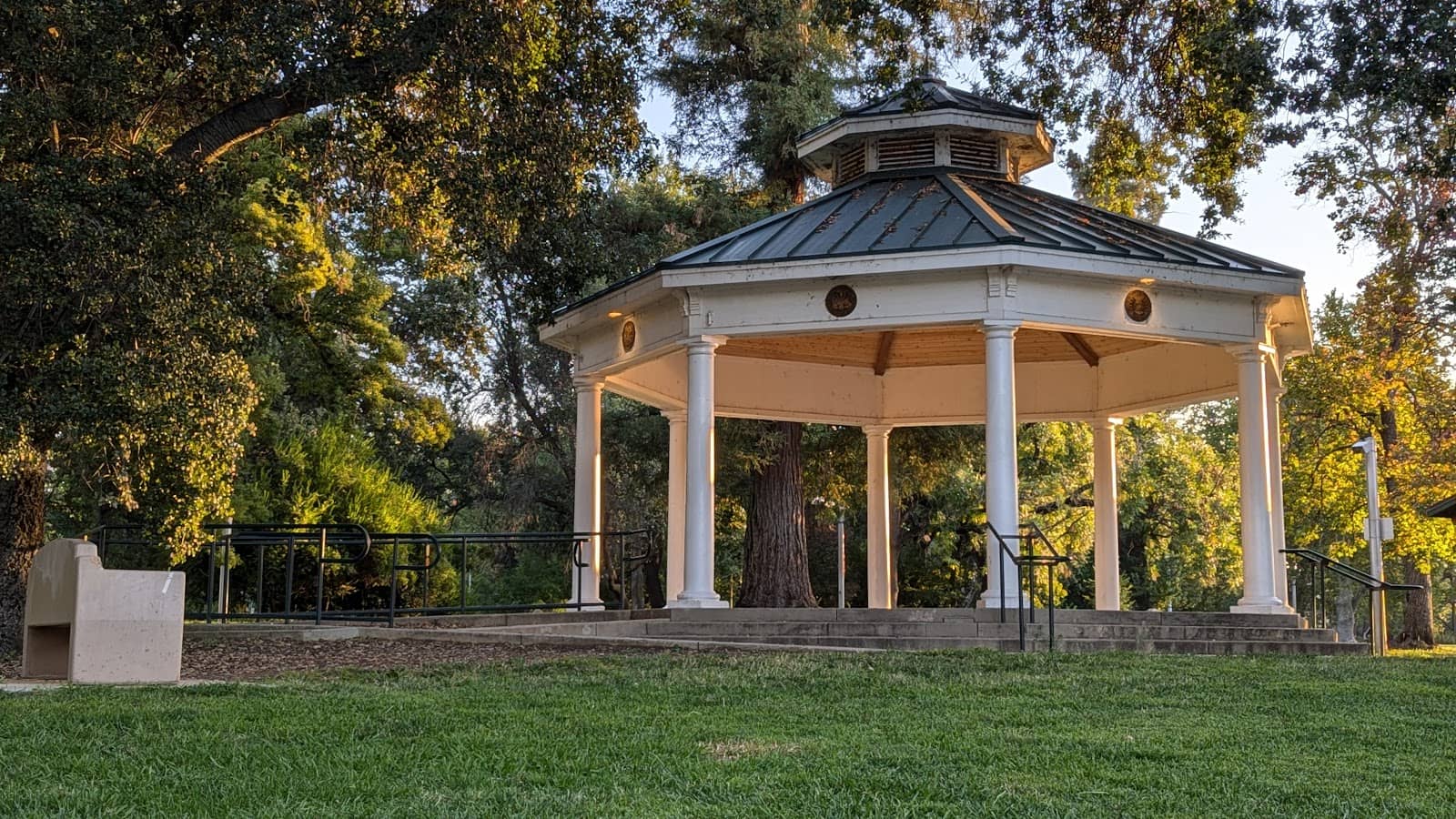 Gazebo & Amphitheater
