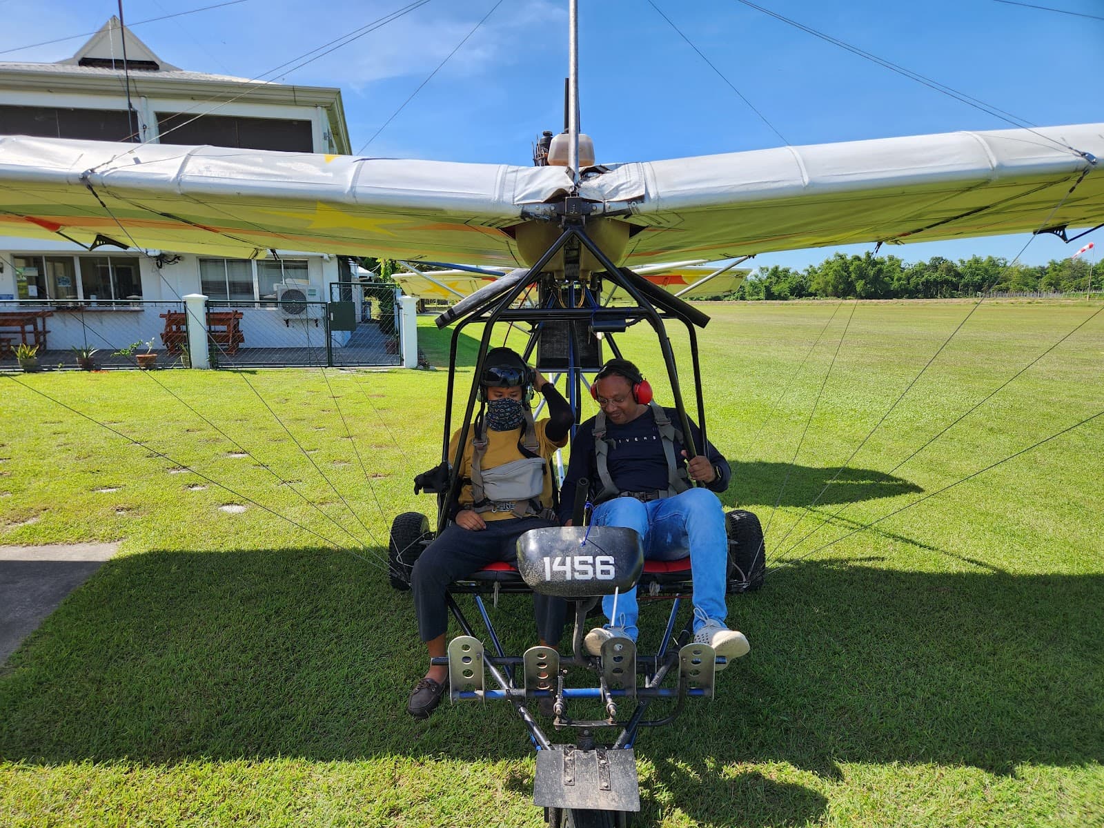 Angeles City Flying Club - Image 1