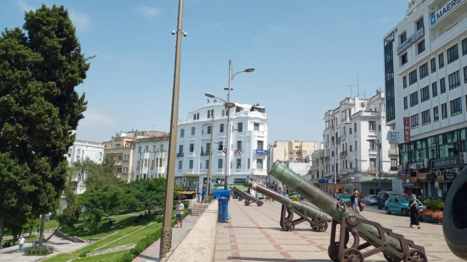 Weekend Flea Markets