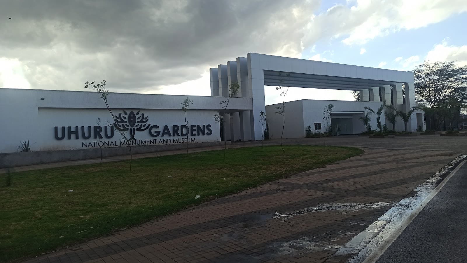 Uhuru Gardens National Monument and Museum Nairobi - Image 1