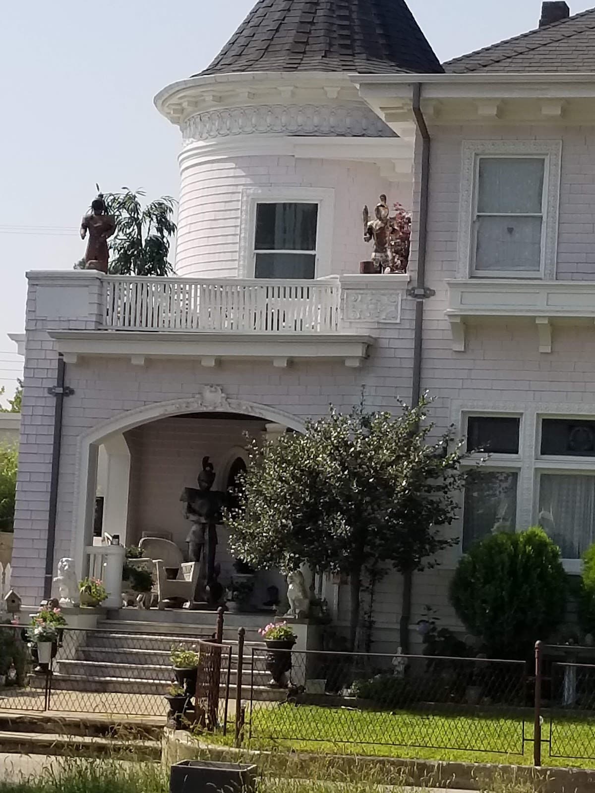 Oak Park - Image 1